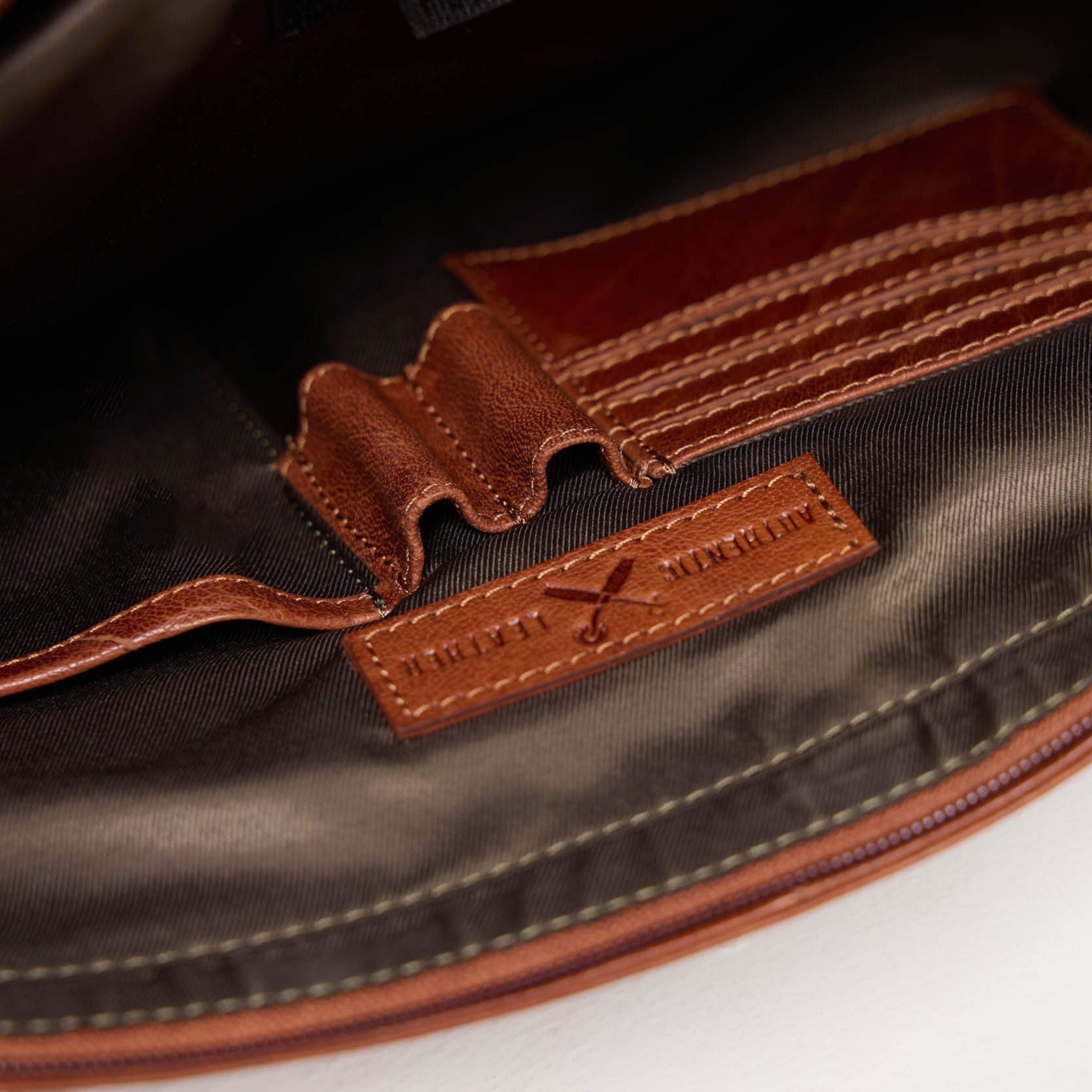 MANHATTAN LEGACY - VINTAGE LAPTOP BAG